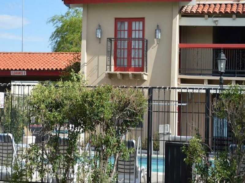 Days Inn By Wyndham Tucson City Center Luaran gambar