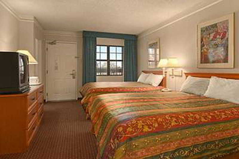 Days Inn By Wyndham Tucson City Center Luaran gambar